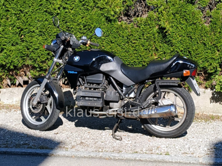 BMW K75