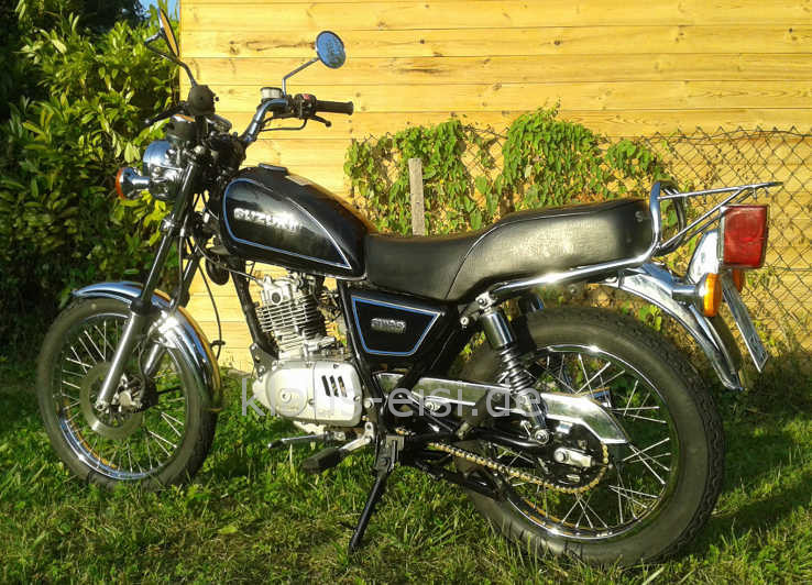 Suzuki GN125